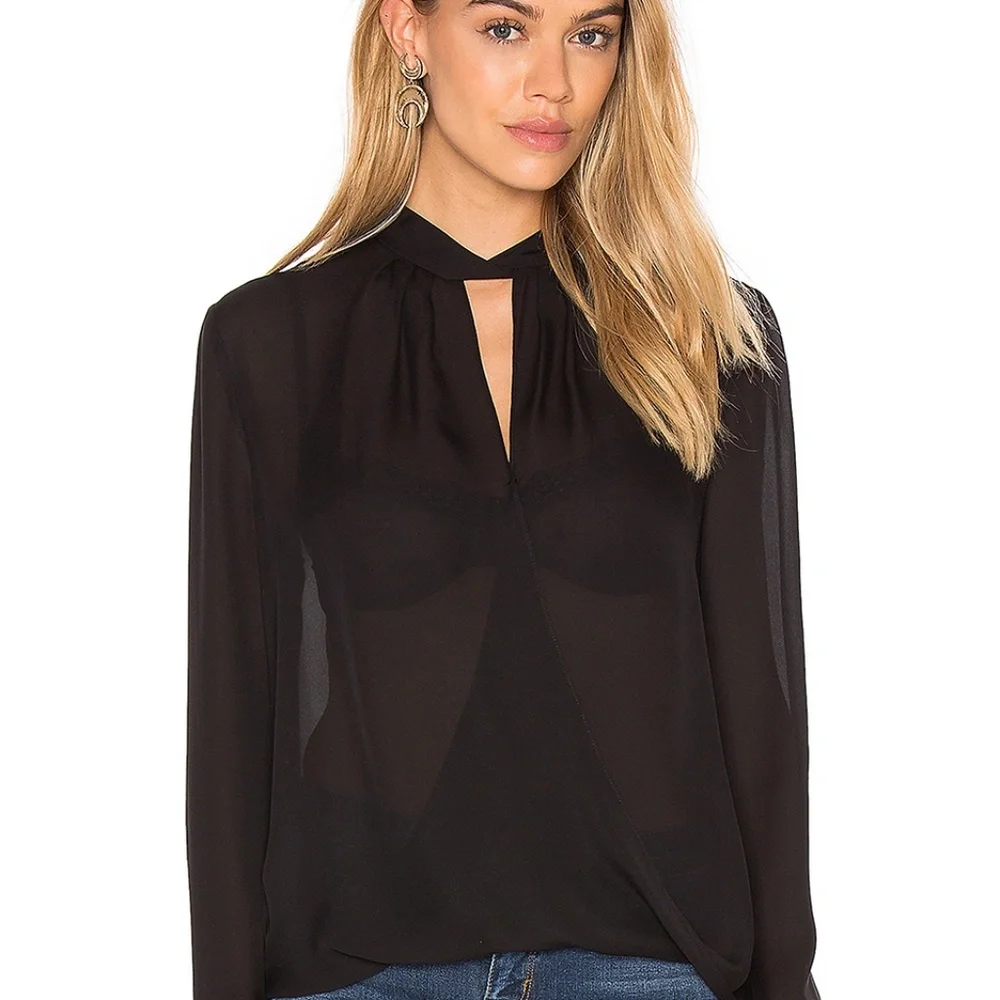 L'Agence Black Kendra Blouse NWT Sz S - Picture 2 of 4